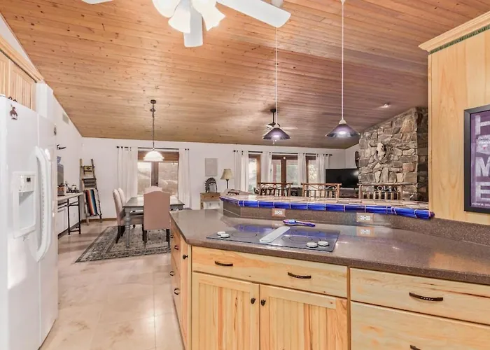 Holiday home Sunrise Oasis Your Western Oasis In The Desert *